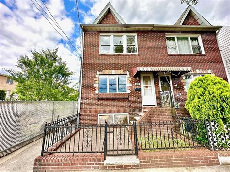 single family home built in 1910 that was last sold on 02022022. . 457 van sicklen st